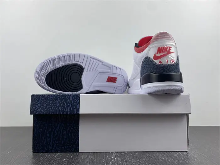 Jordan 3 Retro SE Fire Red Denim 