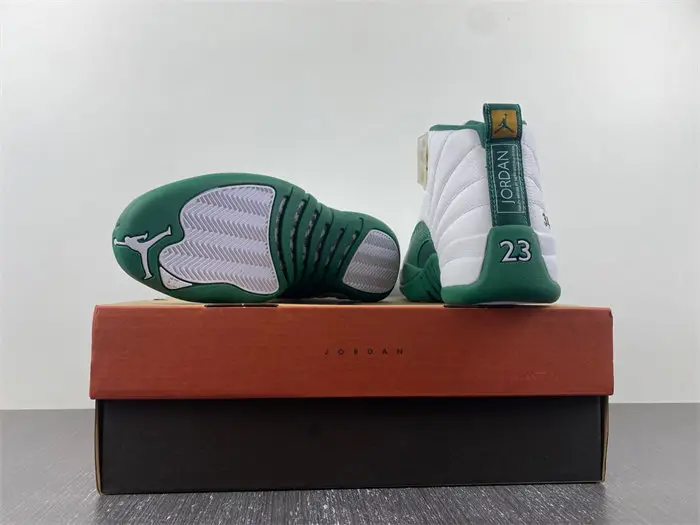 Jordan 12 Retro 
