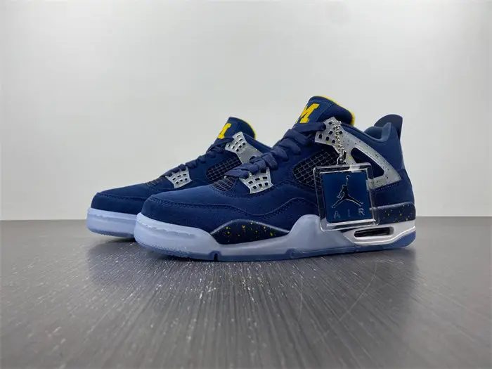 Jordan 4 Retro Michigan