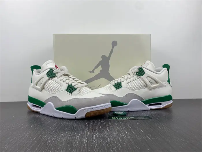 Jordan 4 Retro SB Pine Green 