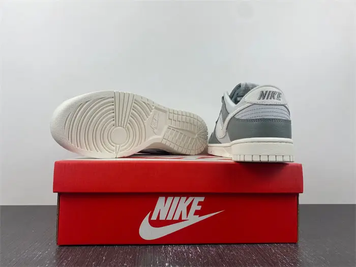 Nike Dunk Low Mica Green 