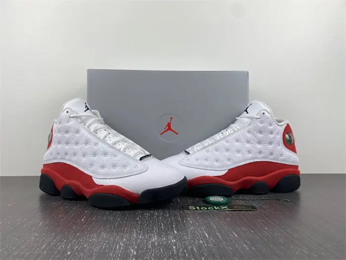 Jordan 13 Retro OG Chicago 