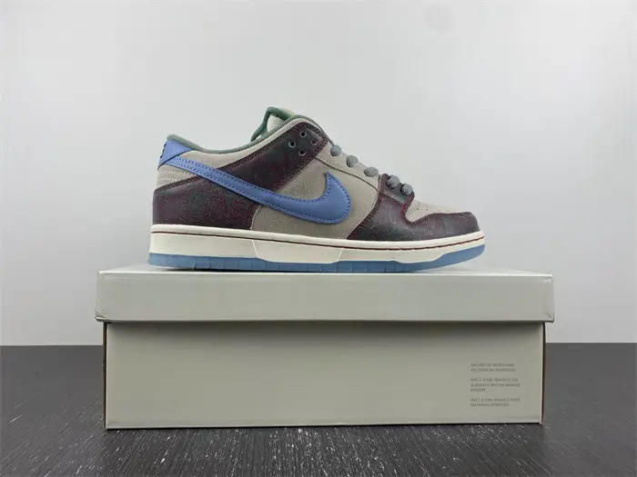 Nike SB Dunk Low Crenshaw Skate Club 