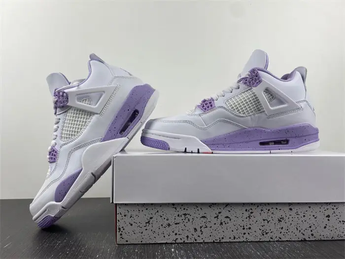 Air Jordan 4