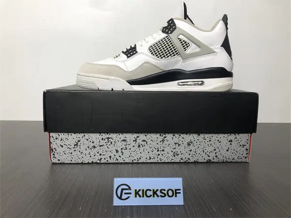 Jordan 4 Retro Military Black 