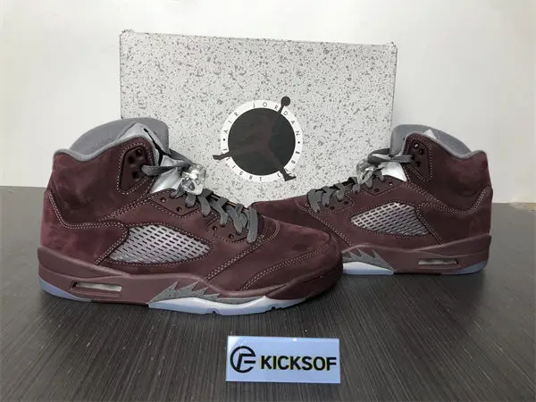 Jordan 5 Retro Burgundy 