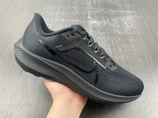 （NIKE）AIR ZOOM 