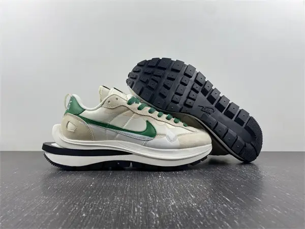 Sacai x VaporWaffle “Tour Yellow 