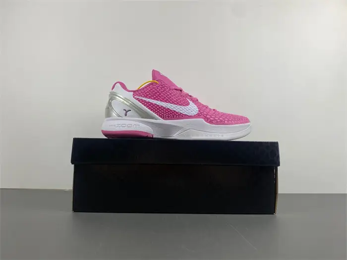 NIKE Zoom Kobe 6 