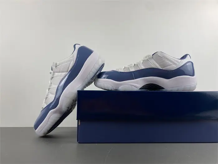 Jordan 11 Retro Low Diffused Blue (2024)