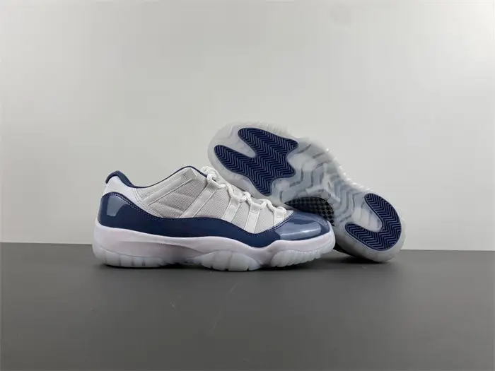 Jordan 11 Retro Low Diffused Blue (2024) 