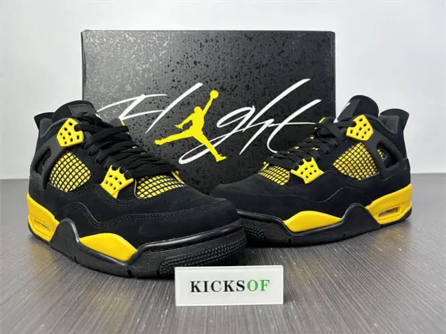 Jordan 4 Retro Thunder