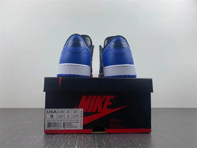 Air Jordan 1 Retro Low OG 