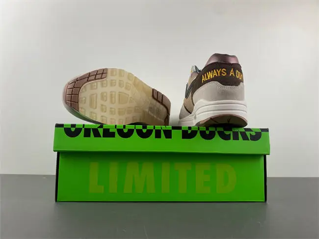 Nike Air Max 1 '87 Premium University of Oregon PE 