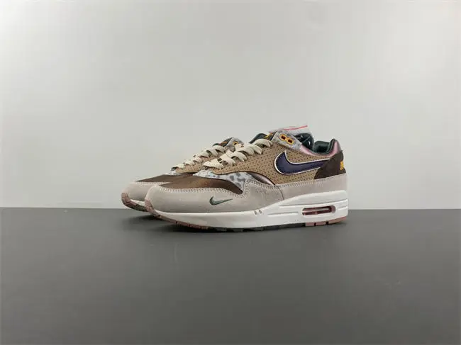 Nike Air Max 1 '87 Premium University of Oregon PE 