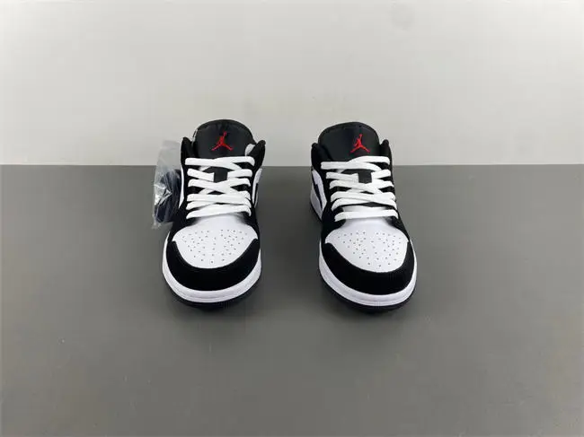 Air Jordan 1 Low SE White Fire Red Black Matte Silver 