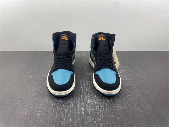 Air Jordan 1 Retro High Element Gore-Tex Black Olive 