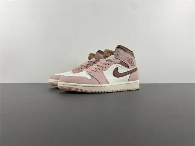 Air Jordan 1 Mid Feasts 