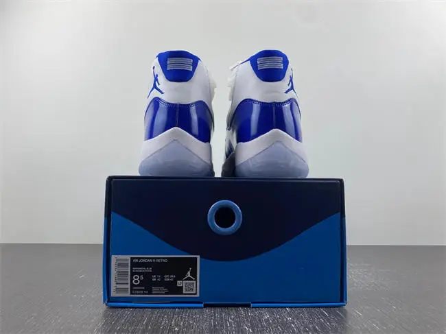 Jordan 11 