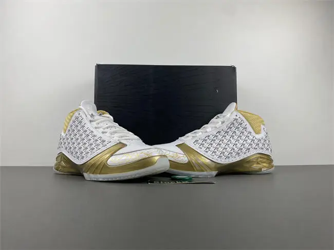 Air Jordan Trophy Room x Air Jordan 23 Retro 'White' 