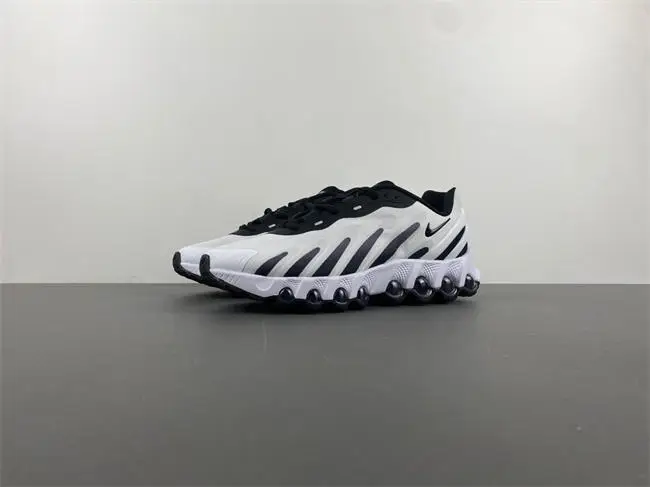 Nike Air Max DN 8