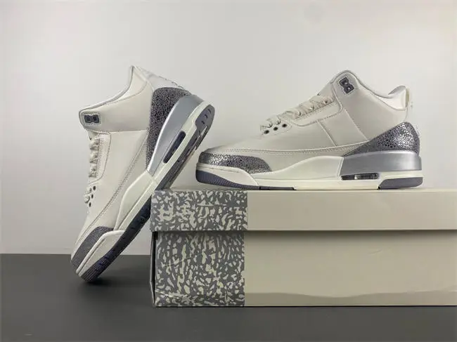 Air Jordan 3 “Sail Metallic Silver” 