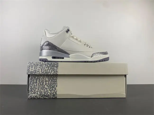 Air Jordan 3 “Sail Metallic Silver” 