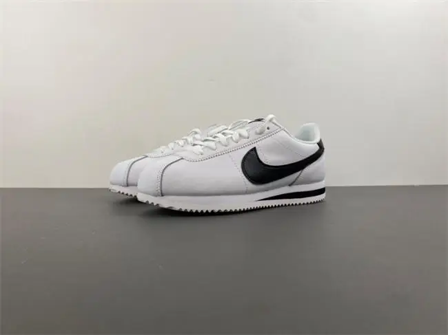 Nike Cortez