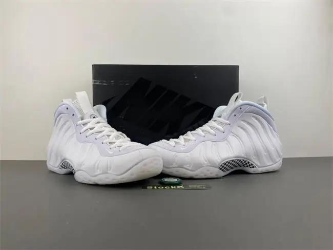 Nike Air Foamposite One “Triple