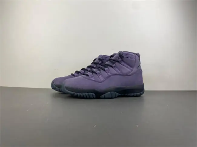 Air Jordan 11 “Las