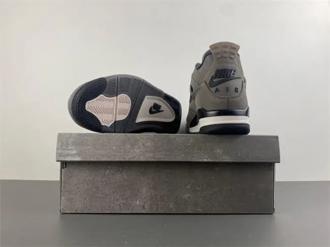 Air Jordan 4 “Cave Stone” 