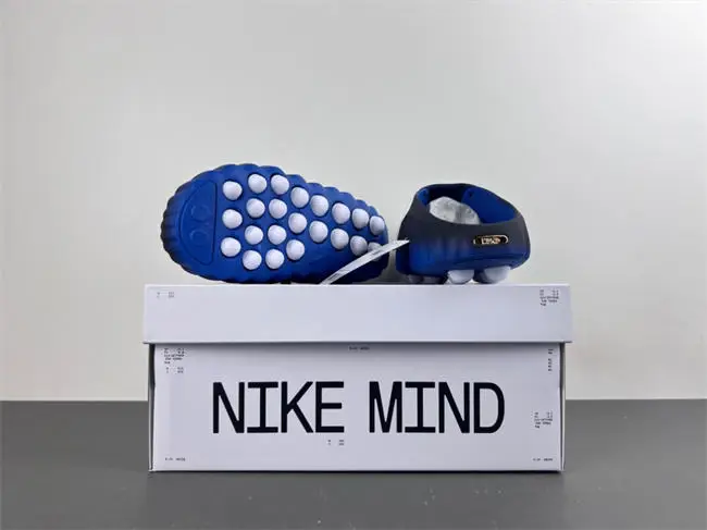Nike Mind 001 “Blackened 