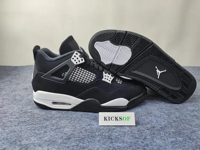 Air Jordan 4 Retro White Thunder 