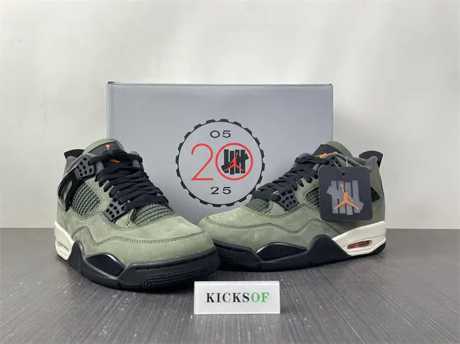 UNDEFEATED x Air Jordan 4