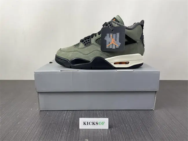 UNDEFEATED x Air Jordan 4 