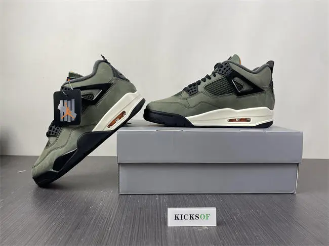 UNDEFEATED x Air Jordan 4 